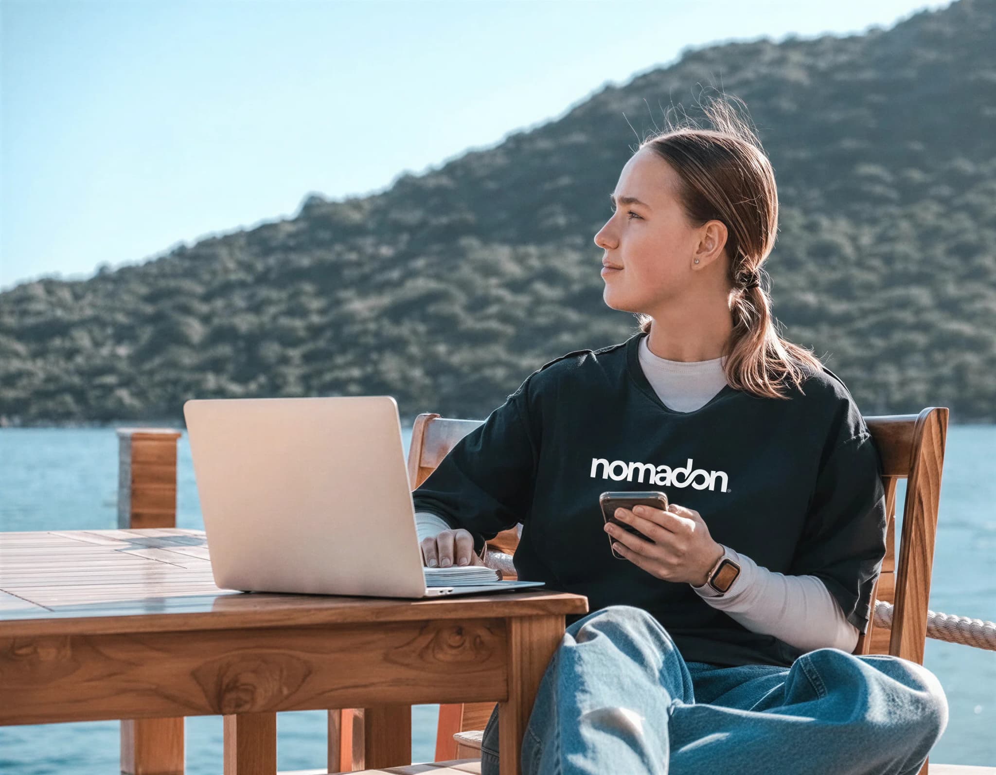 Digital nomad trabalhando remotamente